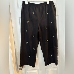 Alfred Dunner Women's Size 8‎ Black Pull On Pants Palm Tree Print Elastic Waist